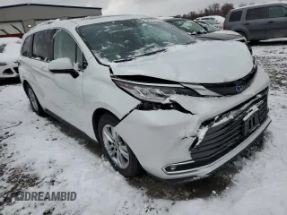 2022 Toyota Sienna Limited with VIN 5TDZSKFCXNS068163, listed as a Copart auction lot 81827224 with 40,821 mi miles and Salvage Title. Bid and sale history available at carsss.com. Image 4.