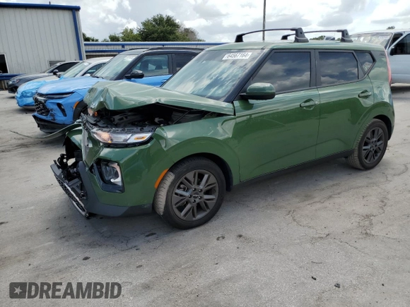 2022 Kia Soul EX with VIN KNDJ33AU8N7155702, listed as a Copart auction lot 64567164 with 58,979 mi miles and Non Repairable. Bid and sale history available at carsss.com. Image 1.