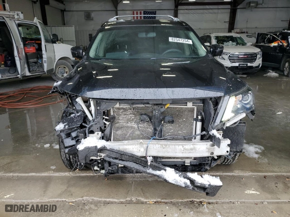 2017 Nissan Pathfinder S with VIN 5N1DR2MM1HC653958, listed as a Copart auction lot 82547254 with 76039 miles and Salvage Title. Bid and sale history available at carsss.com. Image 5.