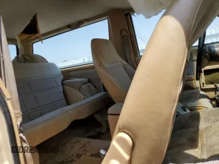 1985 Chevrolet Blazer с VIN 1G8CT18B5F8156619, выставлен на аукционе Copart как лот 61977745 с пробегом 22 993 миль миль и Чистый • Clean title. История ставок и продаж доступна на DreamBid. Изображение 11.