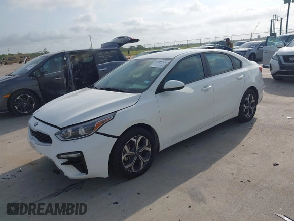 2021 Kia Forte LXS z VIN 3KPF24AD1ME315531, wystawiony jako IAAI lot #42286920 z przebiegiem 88 727 mil mil oraz . Historia ofert i sprzedaży dostępna na DreamBid. Obrazek 18.
