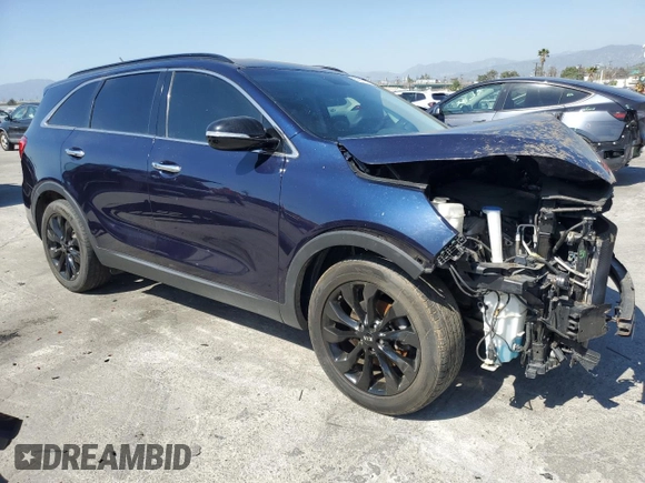 2020 Kia Sorento LX with VIN 5XYPG4A56LG690993, listed as a Copart auction lot 52331975 with 49,935 mi miles and Salvage Title. Bid and sale history available at DreamBid. Image 4.