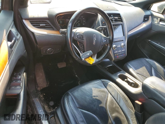 2019 Lincoln MKC Reserve with VIN 5LMCJ3D99KUL02590, listed as a Copart auction lot 48011365 with 100,976 mi miles and Salvage title. Bid and sale history available at DreamBid. Image 8.