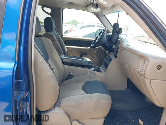 2004 Chevrolet Avalanche Z66 with VIN 3GNEC12T14G154302, listed as a IAAI auction lot 42308631 with Not provided miles and . Bid and sale history available at DreamBid. Image 5.