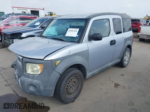 2005 Honda Element LX with VIN 5J6YH18355L006179, listed as a IAAI auction lot 41941764 with 196,772 mi miles and . Bid and sale history available at DreamBid. Image 17.
