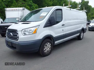 2016 Ford Transit Cargo z VIN 1FTYR2ZM6GKA03946, wystawiony jako IAAI lot #42590477 z przebiegiem 163 710 mil mil oraz . Historia ofert i sprzedaży dostępna na DreamBid. Obrazek 17.