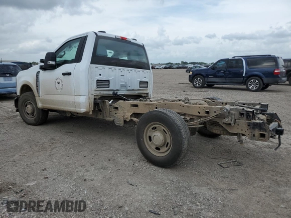 2024 Ford F-250 XL z VIN 1FTBF2AA7RED10575, wystawiony jako Copart lot #54944875 z przebiegiem 22 756 mil mil oraz Szkoda całkowita • Salvage title. Historia ofert i sprzedaży dostępna na DreamBid. Obrazek 2.