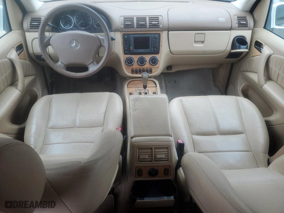 2005 Mercedes-Benz M-Class 3.7L with VIN 4JGAB57E35A557978, listed as a Copart auction lot 44210615 with 176,598 mi miles and Salvage Title. Bid and sale history available at carsss.com. Image 8.