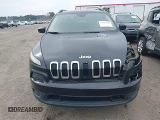 2016 Jeep Cherokee Altitude with VIN 1C4PJMAS8GW220688, listed as a IAAI auction lot 41797430 with 218,631 mi miles and . Bid and sale history available at DreamBid. Image 12.