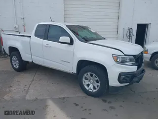 2022 Chevrolet Colorado 2WD LT with VIN 1GCHSCEA2N1117936, listed as a IAAI auction lot 41922876 with 34,537 mi miles. Bid and sale history available at carsss.com. Image 1.