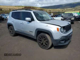 2018 Jeep Renegade Altitude with VIN ZACCJBBB0JPH10922, listed as a Copart auction lot 49244664 with 71,633 mi miles and Clean title. Bid and sale history available at DreamBid. Image 4.