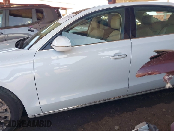 2015 Audi A8 3.0T z VIN WAU3GAFD8FN019722, wystawiony jako IAAI lot #42292255 z przebiegiem 126 889 mil mil oraz . Historia ofert i sprzedaży dostępna na DreamBid. Obrazek 15.