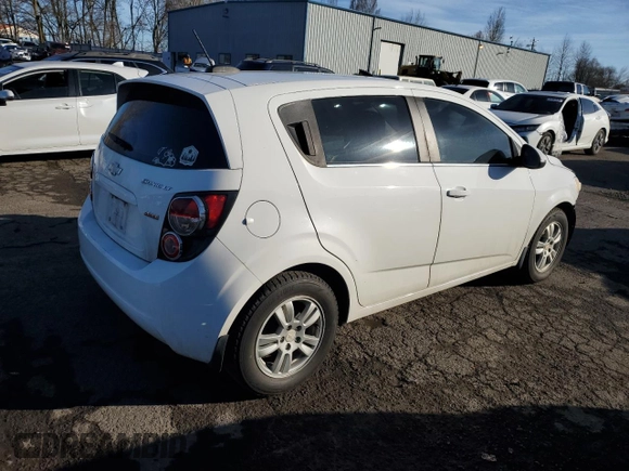 2016 Chevrolet Sonic LT with VIN 1G1JC6SB4G4151321, listed as a Copart auction lot 46702765 with 137,129 mi miles and Salvage Title. Bid and sale history available at carsss.com. Image 3.