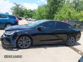 2015 Chrysler 200 S with VIN 1C3CCCBB1FN538906, listed as a IAAI auction lot 42567350 with 131,549 mi miles and . Bid and sale history available at DreamBid. Image 15.