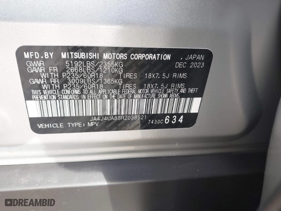 2024 Mitsubishi Outlander ES with VIN JA4J4UA88RZ038521, listed as a IAAI auction lot 41134640 with 36,801 mi miles. Bid and sale history available at carsss.com. Image 9.