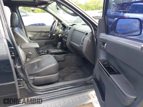 2009 Ford Escape Limited с VIN 1FMCU04G29KB00803, выставлен на аукционе IAAI как лот 42261561 с пробегом 240 655 миль миль и . История ставок и продаж доступна на DreamBid. Изображение 5.
