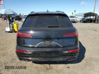2024 Audi Q5 S line Premium Plus z VIN WA1E2AFY6R2125874, wystawiony jako Copart lot #47052955 z przebiegiem 1 144 mil mil oraz Szkoda całkowita • Salvage title. Historia ofert i sprzedaży dostępna na DreamBid. Obrazek 6.
