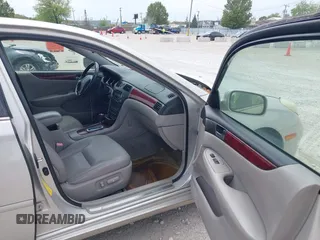 2004 Lexus ES 350 с VIN JTHBA30G245024165, выставлен на аукционе IAAI как лот 42304646 с пробегом 260 941 миль миль и . История ставок и продаж доступна на DreamBid. Изображение 5.