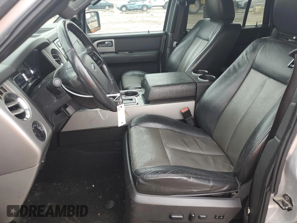 2011 Ford Expedition XLT с VIN 1FMJU1J55BEF50272, выставлен на аукционе Copart как лот 57882255 с пробегом 269 840 миль миль и Списание • Salvage title. История ставок и продаж доступна на DreamBid. Изображение 7.