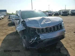 2017 Jeep Grand Cherokee Laredo with VIN 1C4RJFAG7HC834473, listed as a Copart auction lot 60400725 with 100,293 mi miles and Clean title. Bid and sale history available at DreamBid. Image 14.