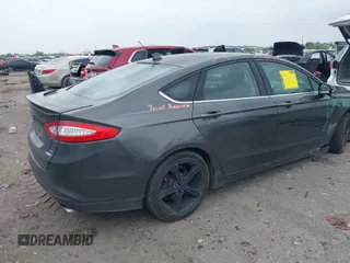 2016 Ford Fusion SE with VIN 3FA6P0HD0GR103013, listed as a IAAI auction lot 41920474 with 60,686 mi miles. Bid and sale history available at carsss.com. Image 4.