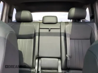 2022 Volkswagen Tiguan SE R-Line Black with VIN 3VVCB7AX6NM140264, listed as a Copart auction lot 55124815 with 28,340 mi miles and Salvage title. Bid and sale history available at DreamBid. Image 10.