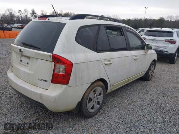 2009 Kia Rondo LX with VIN KNAFG526097252515, listed as a IAAI auction lot 41391949 with 174,583 mi miles. Bid and sale history available at carsss.com. Image 4.
