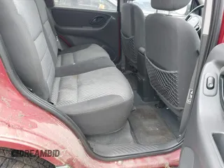 2003 Ford Escape XLT Popular 2 with VIN 1FMYU93153KB78622, listed as a IAAI auction lot 42342301 with Not provided miles and . Bid and sale history available at DreamBid. Image 8.