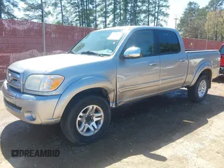 2005 Toyota Tundra SR5 with VIN 5TBDT44105S497275, listed as a IAAI auction lot 41834139 with 337,314 mi miles and . Bid and sale history available at DreamBid. Image 2.