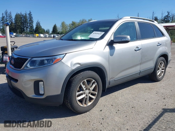 2014 Kia Sorento LX with VIN 5XYKTDA68EG481238, listed as a IAAI auction lot 42055425 with 106,248 mi miles. Bid and sale history available at carsss.com. Image 2.