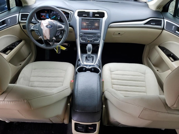 2016 Ford Fusion SE with VIN 3FA6P0HD0GR327172, listed as a Copart auction lot 70496634 with 92,053 mi miles and Salvage title. Bid and sale history available at DreamBid. Image 8.