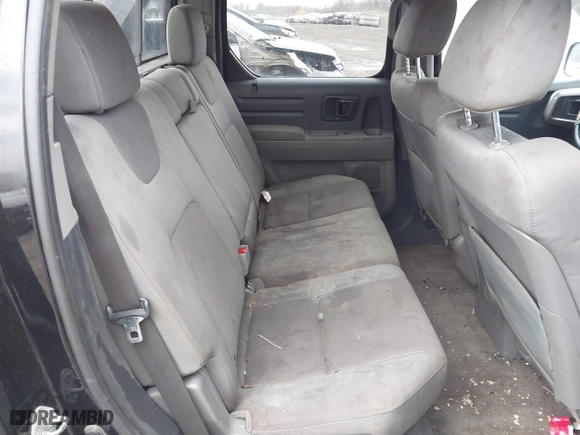 2011 Honda Ridgeline RTS with VIN 5FPYK1F47BB453556, listed as a IAAI auction lot 41868931 with 1 mi miles. Bid and sale history available at carsss.com. Image 8.