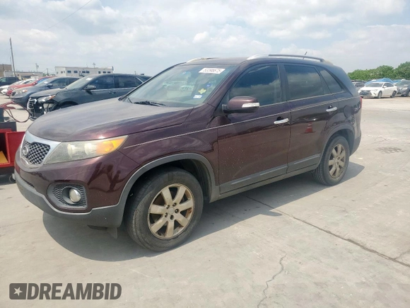 2011 Kia Sorento LX with VIN 5XYKT4A1XBG081472, listed as a Copart auction lot 53398675 with 207,343 mi miles and Clean Title. Bid and sale history available at DreamBid. Image 1.