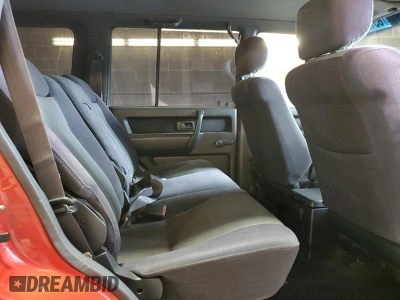 1993 Isuzu Trooper S z VIN JACDH58V2P7912099, wystawiony jako Copart lot #65121945 z przebiegiem 201 520 mil mil oraz Szkoda całkowita • Salvage title. Historia ofert i sprzedaży dostępna na DreamBid. Obrazek 11.