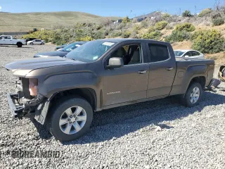 2017 GMC Canyon 4WD SLE with VIN 1GTG6CEN8H1233441, listed as a Copart auction lot 53939385 with 121,486 mi miles and Salvage title. Bid and sale history available at DreamBid. Image 1.