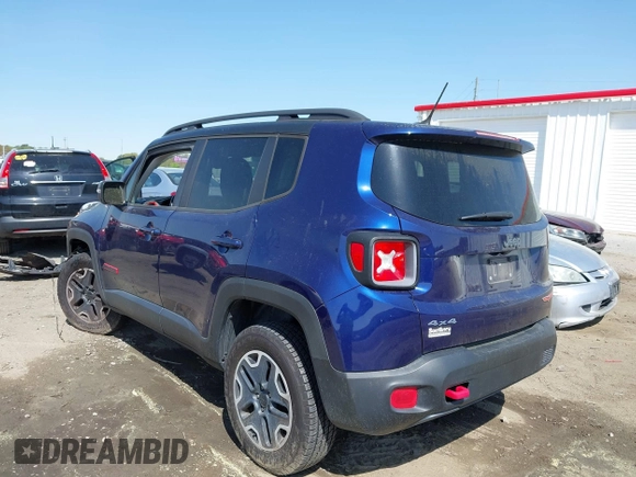2017 Jeep Renegade Deserthawk z VIN ZACCJBCBXHPE70318, wystawiony jako IAAI lot #41922391 z przebiegiem Nie podano mil oraz . Historia ofert i sprzedaży dostępna na DreamBid. Obrazek 3.
