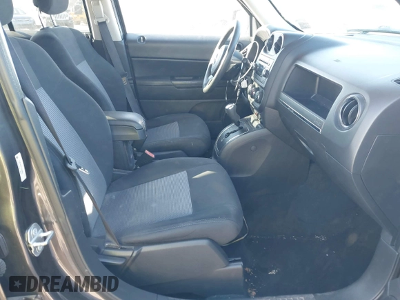 2015 Jeep Patriot Sport with VIN 1C4NJRBB1FD206631, listed as a IAAI auction lot 41703924 with 129,941 mi miles and . Bid and sale history available at carsss.com. Image 5.