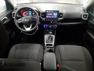 2024 Hyundai Venue SE with VIN KMHRB8A32RU306238, listed as a Copart auction lot 84162244 with 9,637 mi miles and Salvage Title. Bid and sale history available at DreamBid. Image 8.