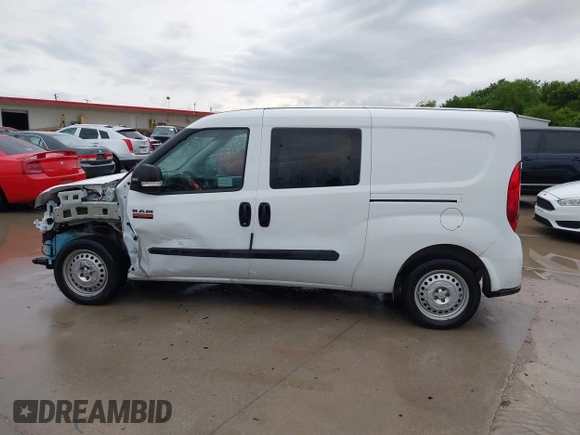 2022 Ram ProMaster City Cargo Tradesman with VIN ZFBHRFAB9N6Y61258, listed as a IAAI auction lot 42105399 with 16,106 mi miles and . Bid and sale history available at carsss.com. Image 15.