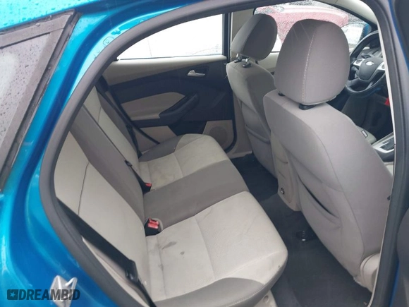 2014 Ford Focus SE with VIN 1FADP3K23EL162634, listed as a IAAI auction lot 41772913 with 113,405 mi miles. Bid and sale history available at carsss.com. Image 8.