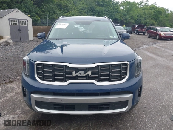 2023 Kia Telluride S with VIN 5XYP64GC0PG391725, listed as a IAAI auction lot 42380243 with 28,269 mi miles and . Bid and sale history available at DreamBid. Image 13.
