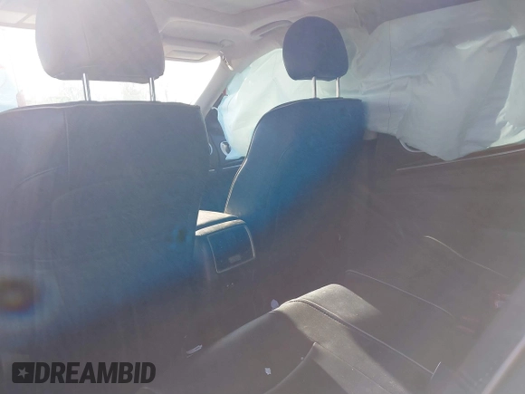 2019 Infiniti QX60 LUXE with VIN 5N1DL0MN3KC555343, listed as a IAAI auction lot 41331200 with 103,085 mi miles. Bid and sale history available at carsss.com. Image 8.