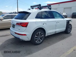 2022 Audi Q5 S line Premium Plus with VIN WA1EAAFY0N2021054, listed as a IAAI auction lot 42296927 with 27,310 mi miles and . Bid and sale history available at DreamBid. Image 4.