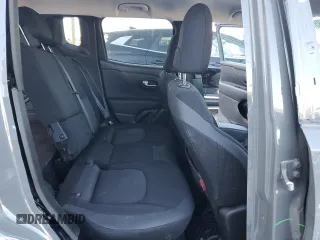 2022 Jeep Renegade Trailhawk with VIN ZACNJDC18NPN71345, listed as a Copart auction lot 87888185 with 16,288 mi miles and Salvage Title. Bid and sale history available at DreamBid. Image 11.