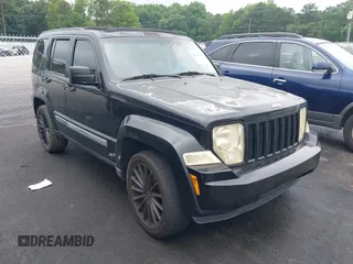 2008 Jeep Liberty Sport z VIN 1J8GP28K38W284933, wystawiony jako IAAI lot #42419476 z przebiegiem 170 334 mil mil oraz . Historia ofert i sprzedaży dostępna na DreamBid. Obrazek 1.