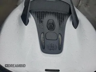 2023 McLaren Artura z VIN SBM16AEA4PW001953, wystawiony jako Copart lot #88790405 z przebiegiem 6864 mil mil oraz Nie do naprawy. Historia ofert i sprzedaży dostępna na DreamBid. Obrazek 12.