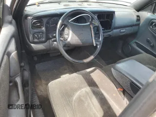1999 Dodge Dakota SLT z VIN 1B7FL26X3XS170126, wystawiony jako Copart lot #54621095 z przebiegiem 192 965 mil mil oraz Szkoda całkowita • Salvage title. Historia ofert i sprzedaży dostępna na DreamBid. Obrazek 8.