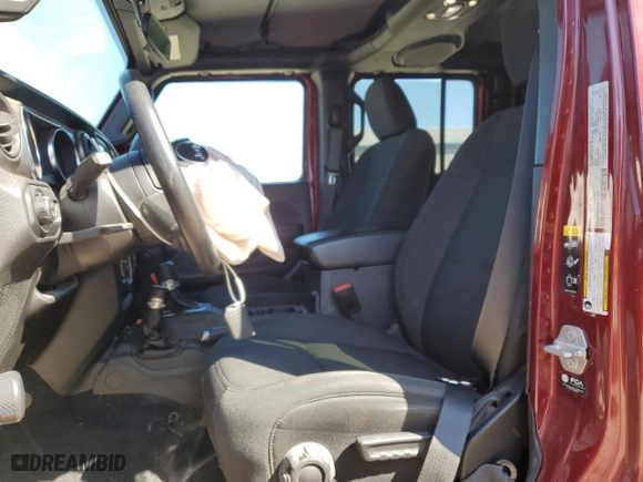 2021 Jeep Gladiator Sport S with VIN 1C6JJTAG7ML546501, listed as a Copart auction lot 45365045 with 61,584 mi miles and Salvage Title. Bid and sale history available at carsss.com. Image 7.