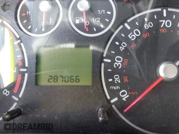 2010 Ford Transit Connect XLT с VIN NM0LS7DN1AT014301, выставлен на аукционе IAAI как лот 42421336 с пробегом 287 066 миль миль и . История ставок и продаж доступна на DreamBid. Изображение 7.