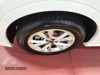 2023 Audi Q3 S line Premium с VIN WA1DECF38P1102974, выставлен на аукционе IAAI как лот 42852727 с пробегом 45 357 миль миль и . История ставок и продаж доступна на DreamBid. Изображение 21.